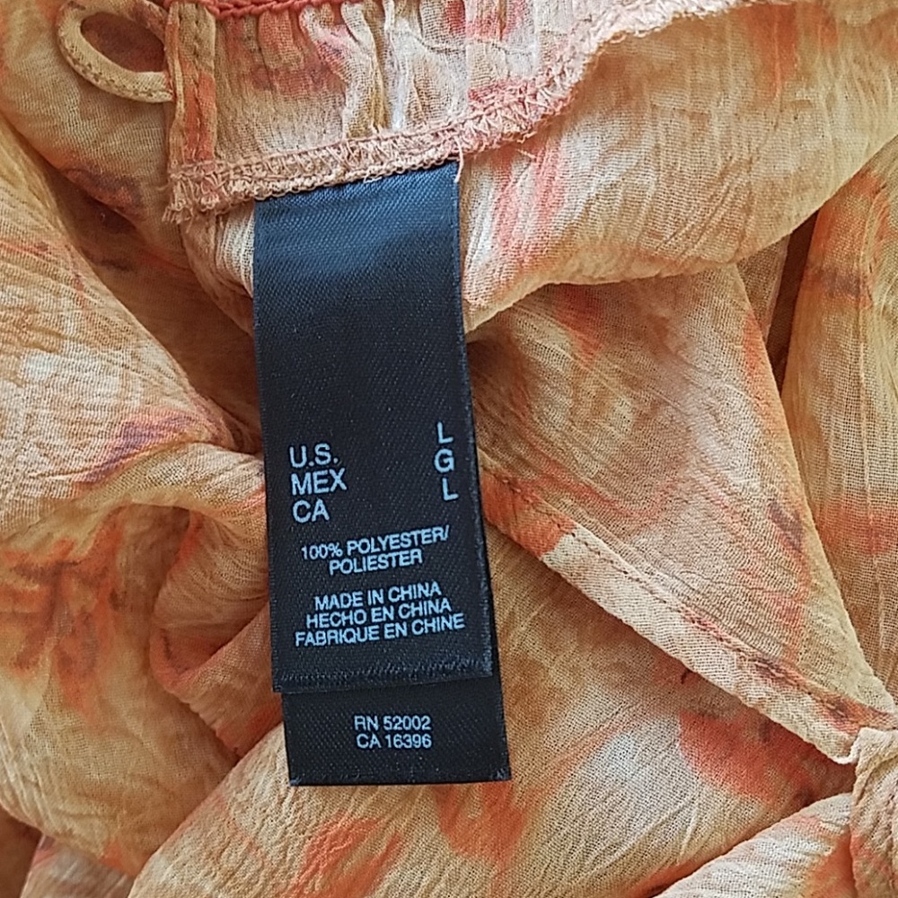 Dkny Top Keyhole Double Button Back - image 4